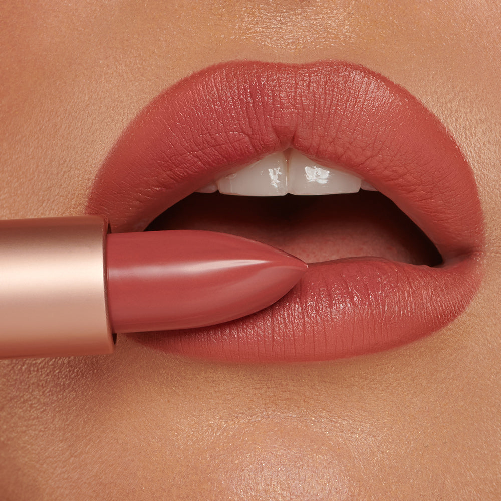 
                  
                    Velvet Matte Lipstick - Posh Pink
                  
                